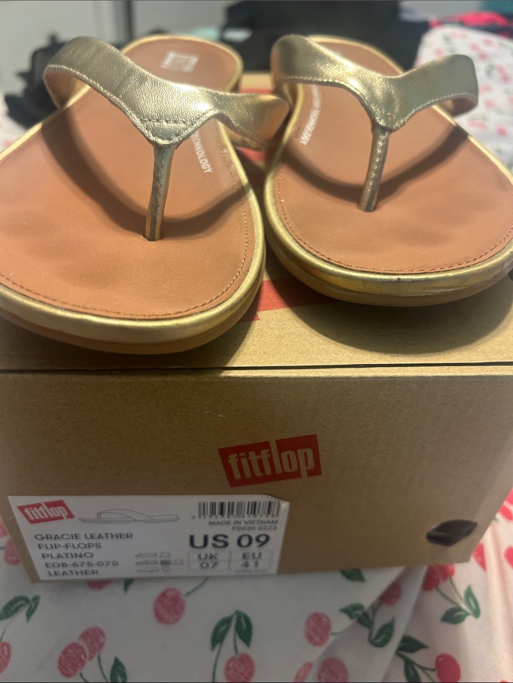 Fitflop Metallic Gold Leather Thong Sandals